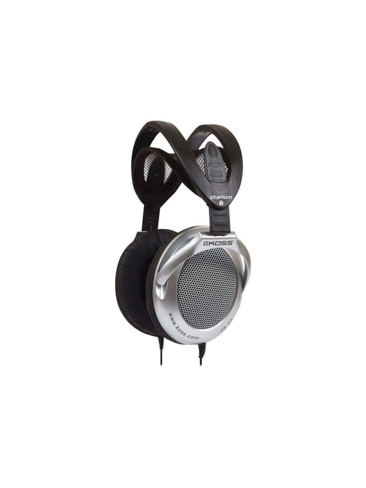 Koss UR40