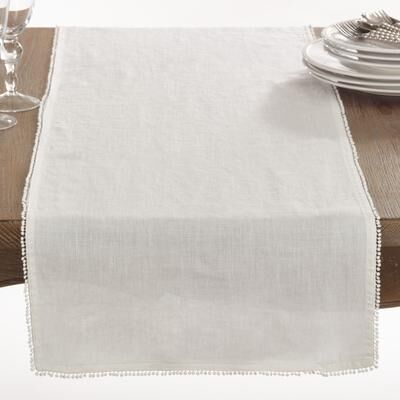 Saro Lifestyle Table Runner With Pom Pom Design