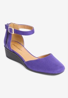 Wide Width Women's The Aurelia Pump by Comfortview in Purple (Size 8 1/2 W)