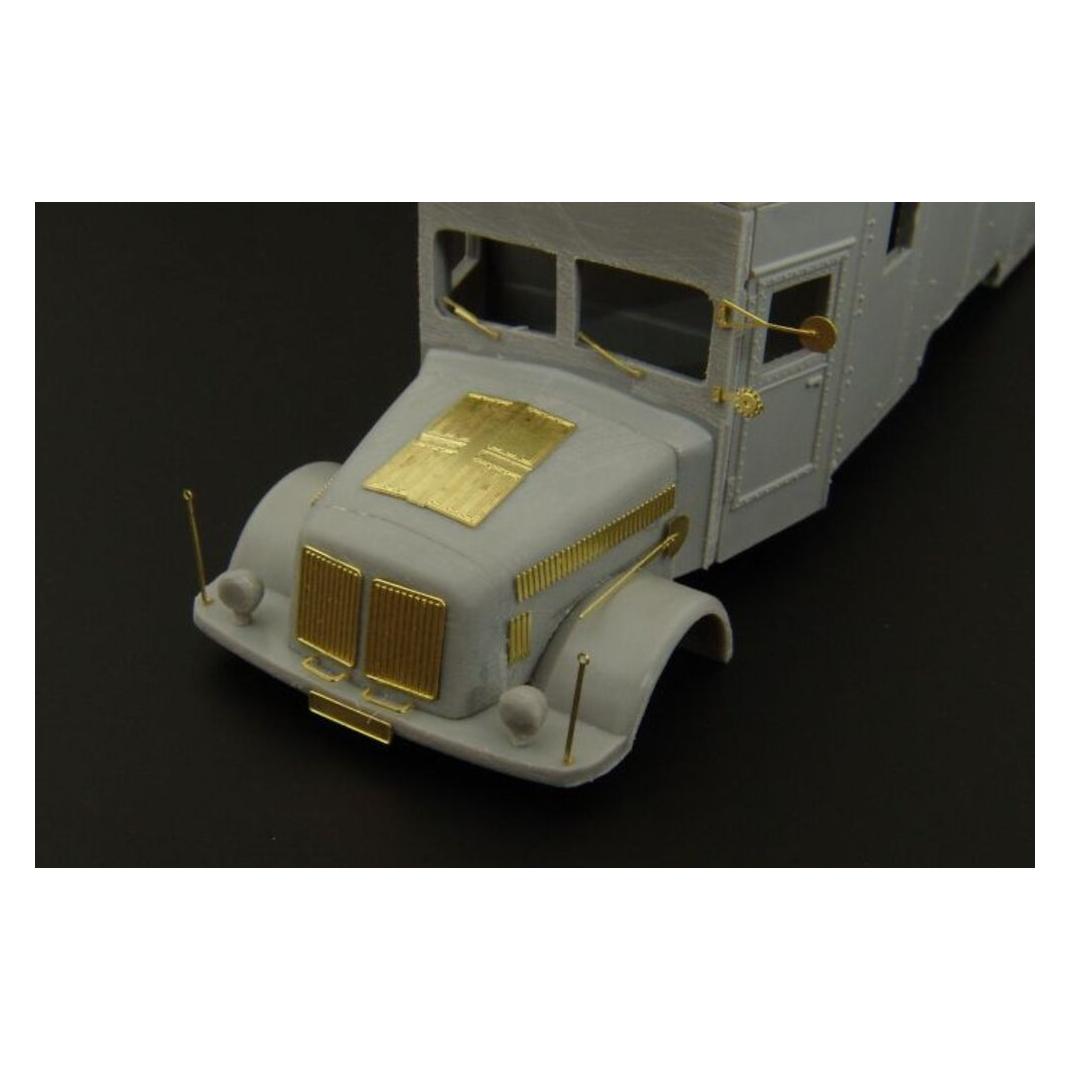 Hauler TATRA 111 (HLR87128)