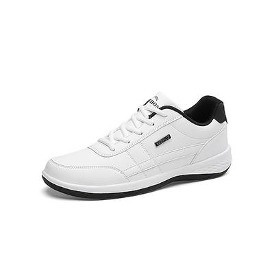 Marineblaue Herren-Outdoor-Sneaker, strapazierfähig und bequem für Resort- und Outdoor-Abenteuer.