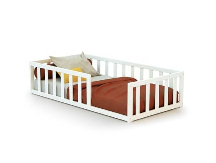 Webaby - Bodenbett babybett Holz 70x140 cm Weiß Mit Barrieren Mit Barrieren Gitterbett Kinderbett Lattenrost inklusive Schlafkomfort Autonomie Sicherheit