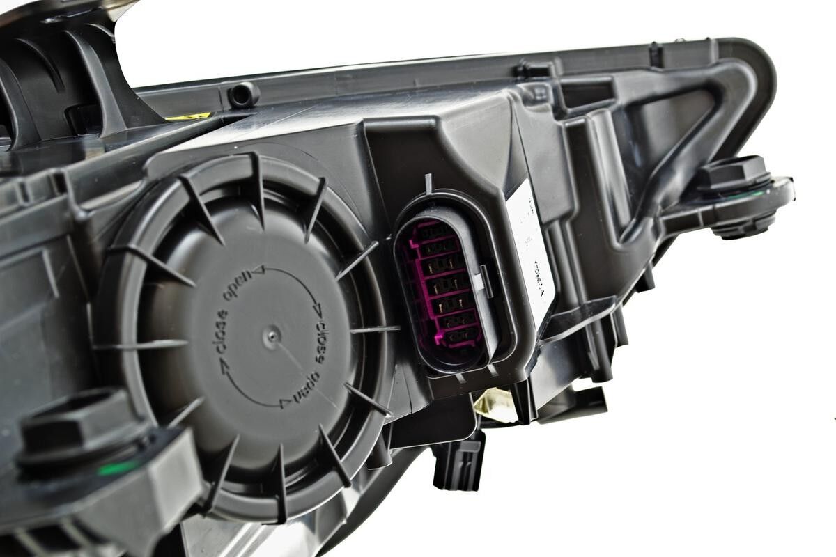 HELLA 1EL 010 740-351 Forlygte