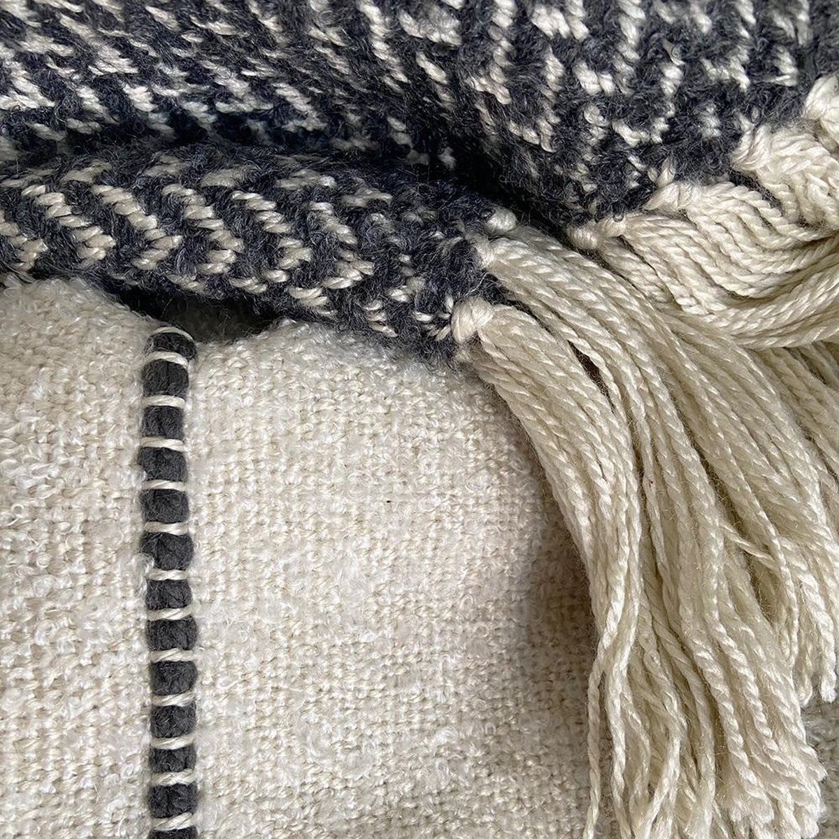 Malagoon Berber plaid offwhite