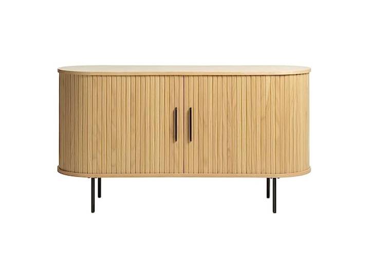 Trendstore Uriel Sideboard in Lamellenoptik, Schiebetüren, moderner Retrolook, Lamellen-Design, Metallakzente, 2 Einlegeböden, praktische Metallfüße, Wohnzimmer, Lamellen Eiche Furnier Natur, 140