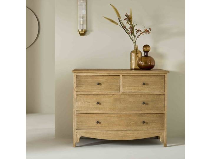Commode en chêne massif