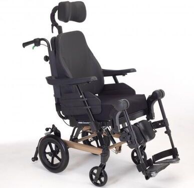 Invacare Cadeira de Rodas Clematis Pro T44
