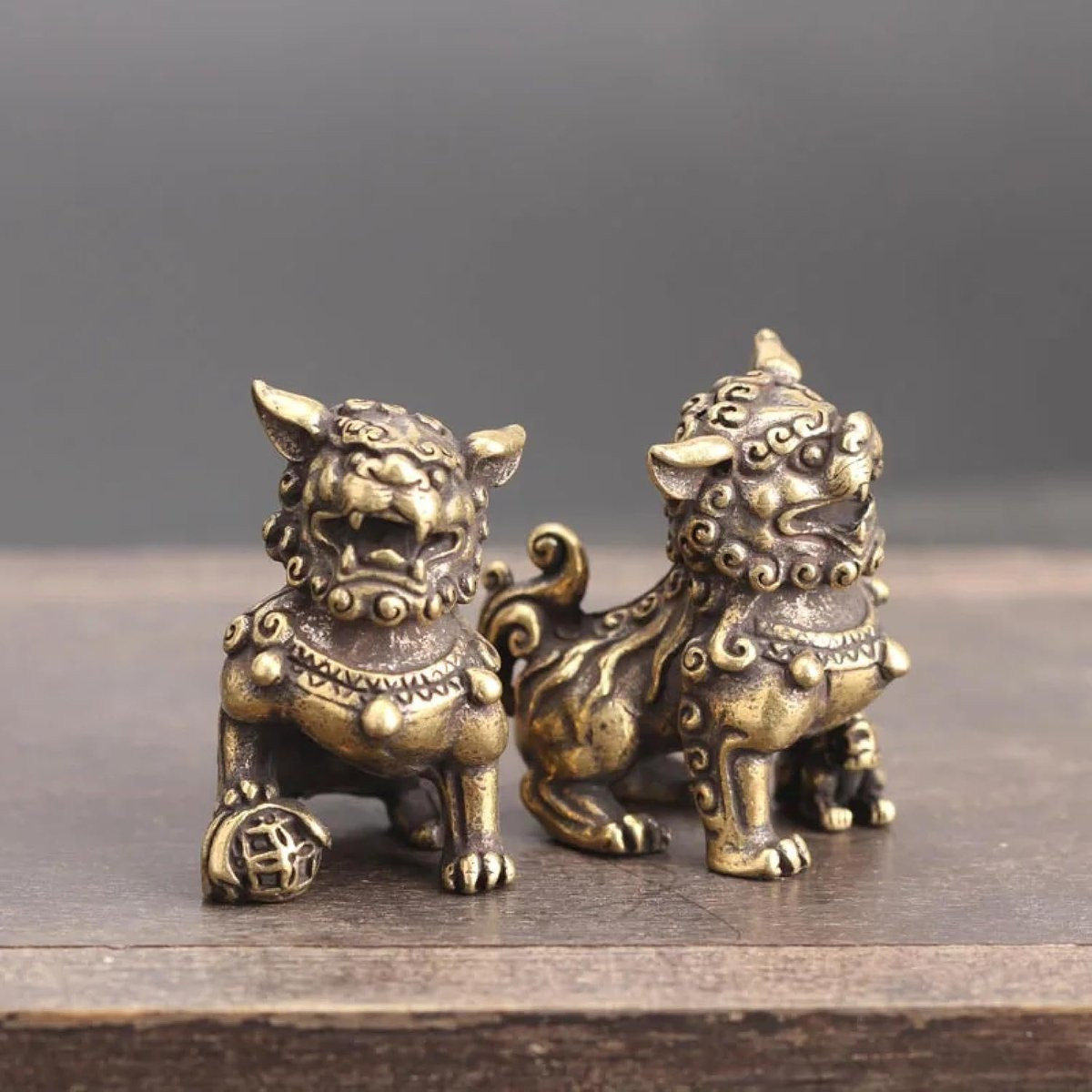 Set van 2 vintage messing dieren miniatuur beeldjes voor huisdecoratie