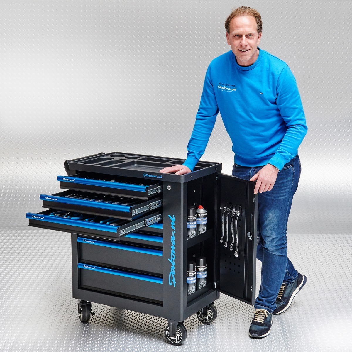 Werkzeugwagen "Black- Line" mit 7 Schubladen und Schrank