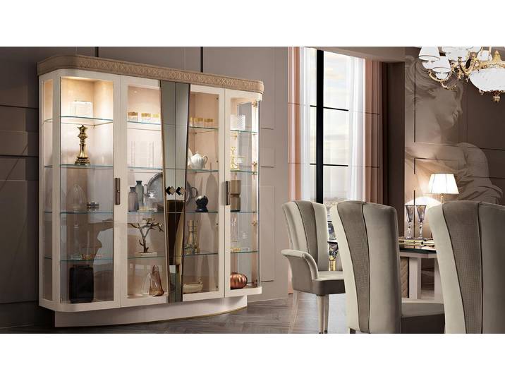 JVmoebel Vitrine Klassische Vitrine mit Glasfront und Regal in zeitlosem Design (Vitrine) Made in Europa