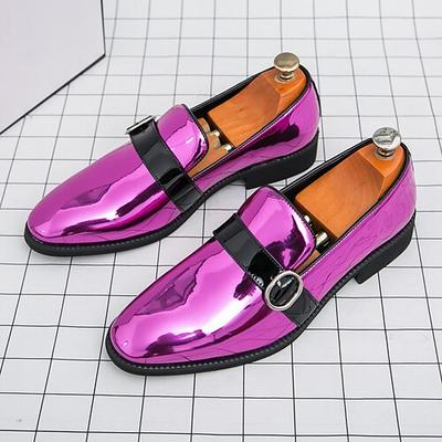 Rosafarbene Monk-Strap-Schuhe aus Lackleder für Herren mit schwarzen Akzenten – trendige Schuhe für modische Anlässe