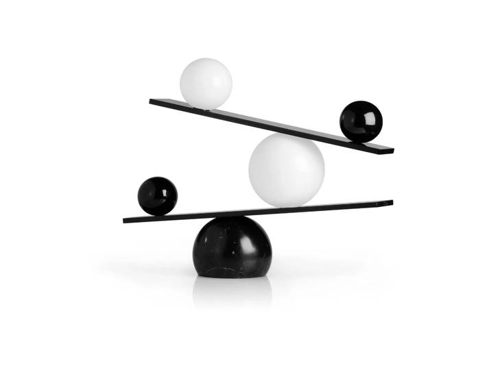 Oblure Balance Tischleuchte Black