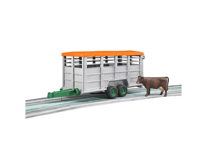 REMORQUE BETAILLERE AVEC VACHE