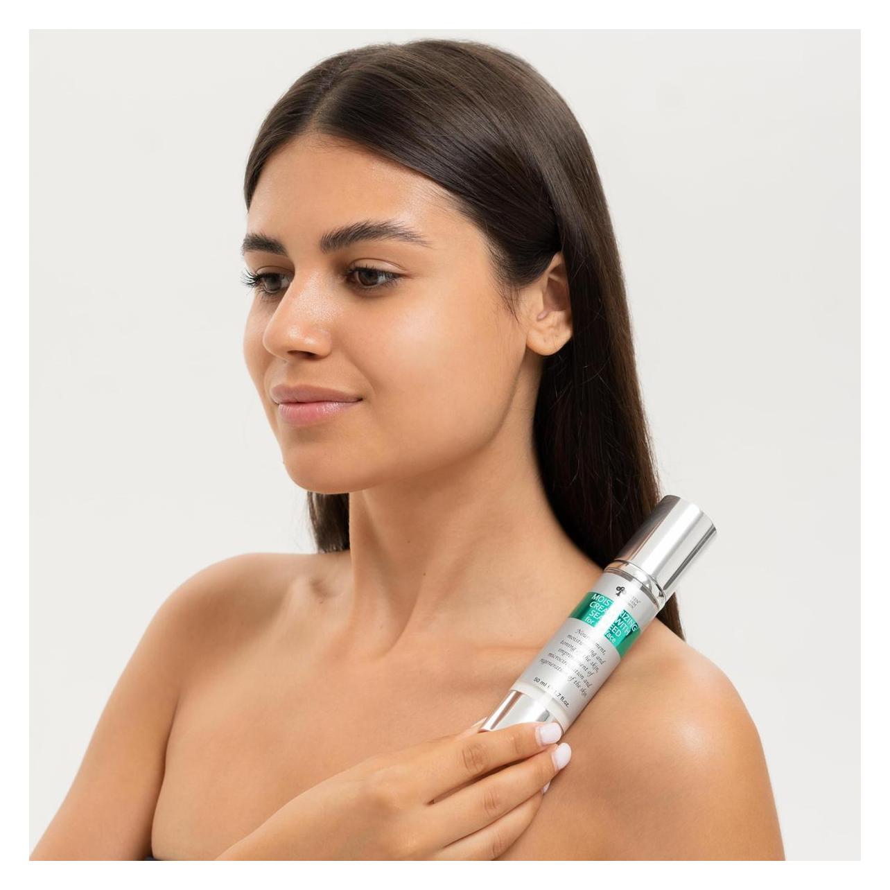 GREEN PHARM COSMETICS Moisturizing Cream With Seaweed krem do twarzy 50ml (50 ml) (OTHER)