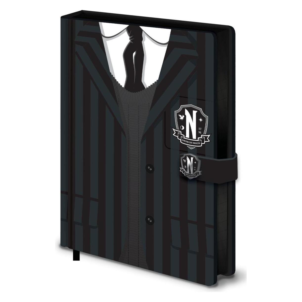 Wednesday Pyramid International Uniform A5 Premium Notebook with Clasp (A5, Liniert, Harter Einband) (SR74537)