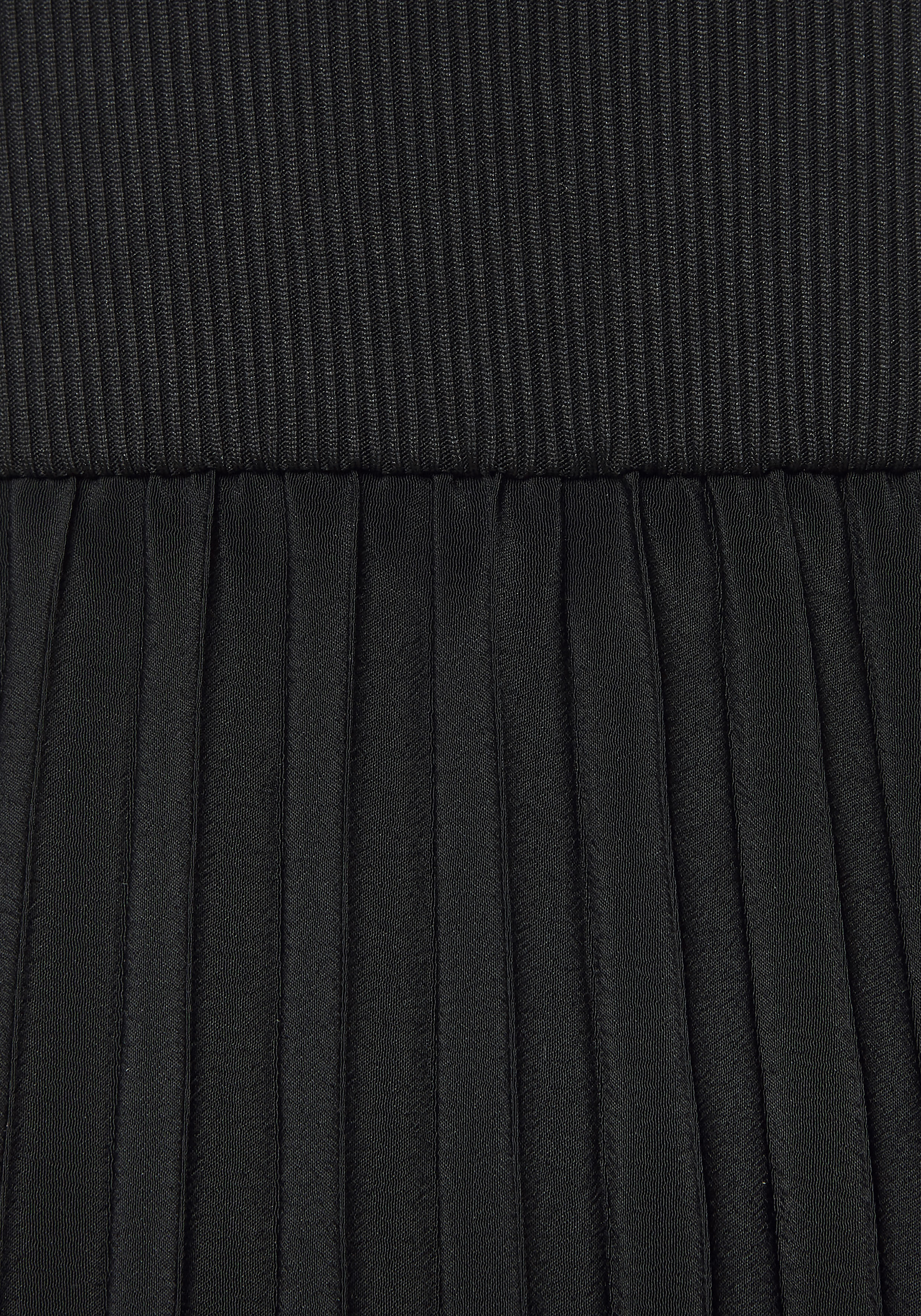Midikleid LASCANA "mit Plisseerockteil, bügelfreie Qualität", Damen, Gr. 44, N-Gr, schwarz, Web, Obermaterial: 100% Polyester. Obermaterial 2: 100% Polyester, unifarben, figurumspielend Midi, Rundhals, Kleider Midikleid, elegantes Sommerkleid, Festkleid, 