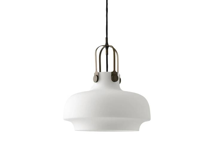 &Tradition Copenhagen Pendelleuchte SC7 Opalglas-Messing