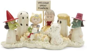 Lenox Welcome Great Pumpkin Figurine - Ivory, Green, Red, Orange, Yellow