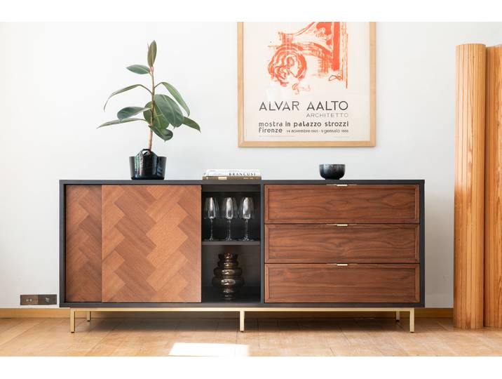 Buffet en bois foncé Neutra