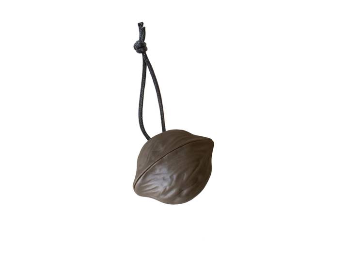DBKD Hanging walnut kerstboomhanger Dust