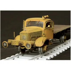 Plus Model Mercedes L4500A Eisenbahn Lastwagen