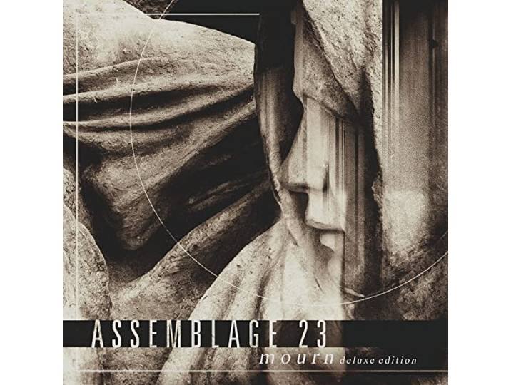 Assemblage 23 - Mourn