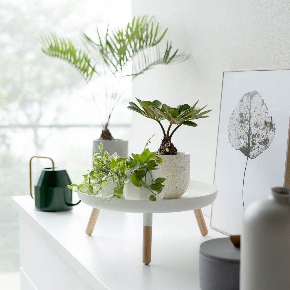 Yamazaki Plateau rond en métal avec pieds tower blanc Blanc 32x13x32cm