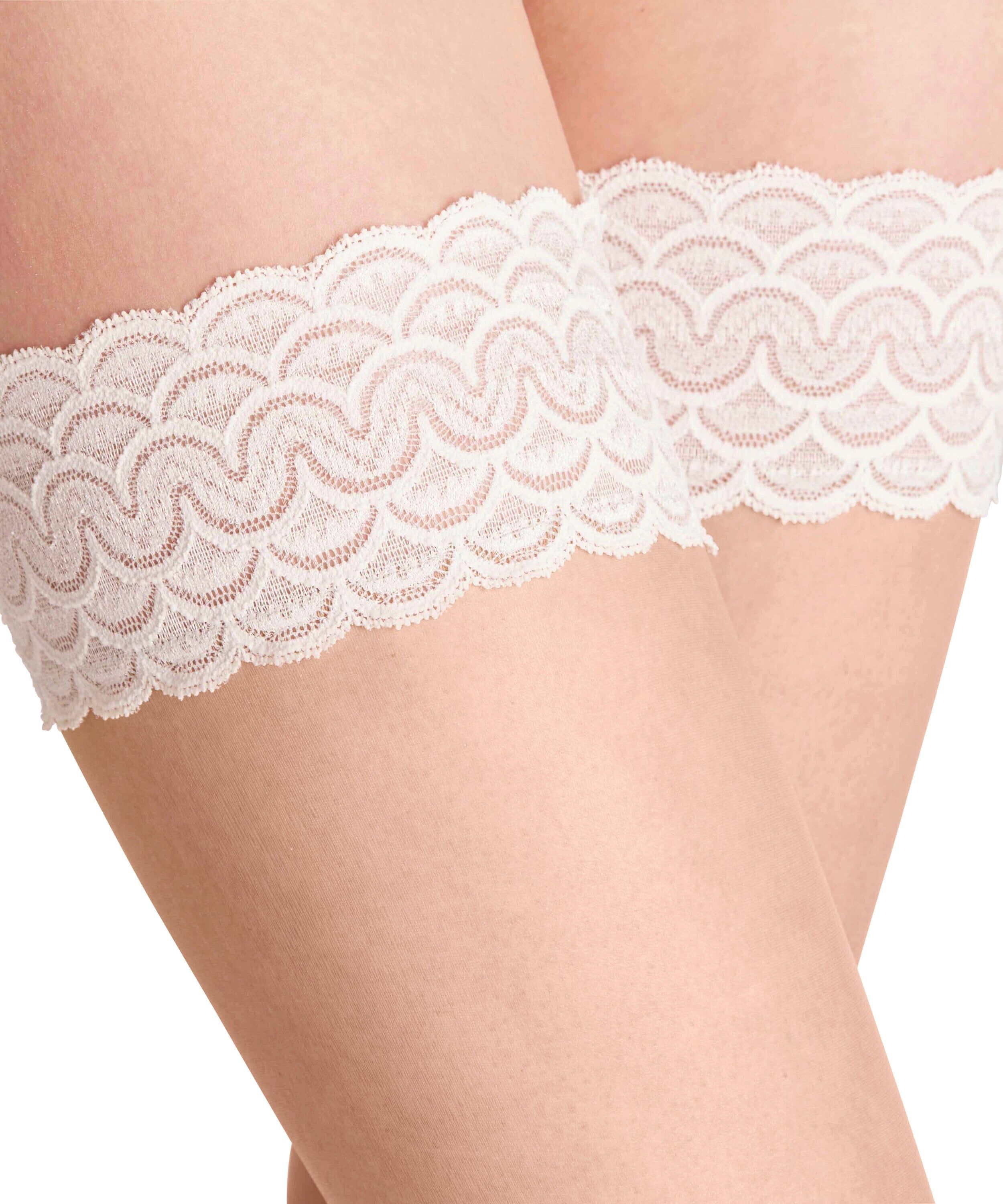Halterlose Feinstrümpfe FALKE "FALKE x Kaviar Gauche", Damen, Gr. S, DEN: 8, crystal (4409), Socken Halterlose Feinstrümpfe
