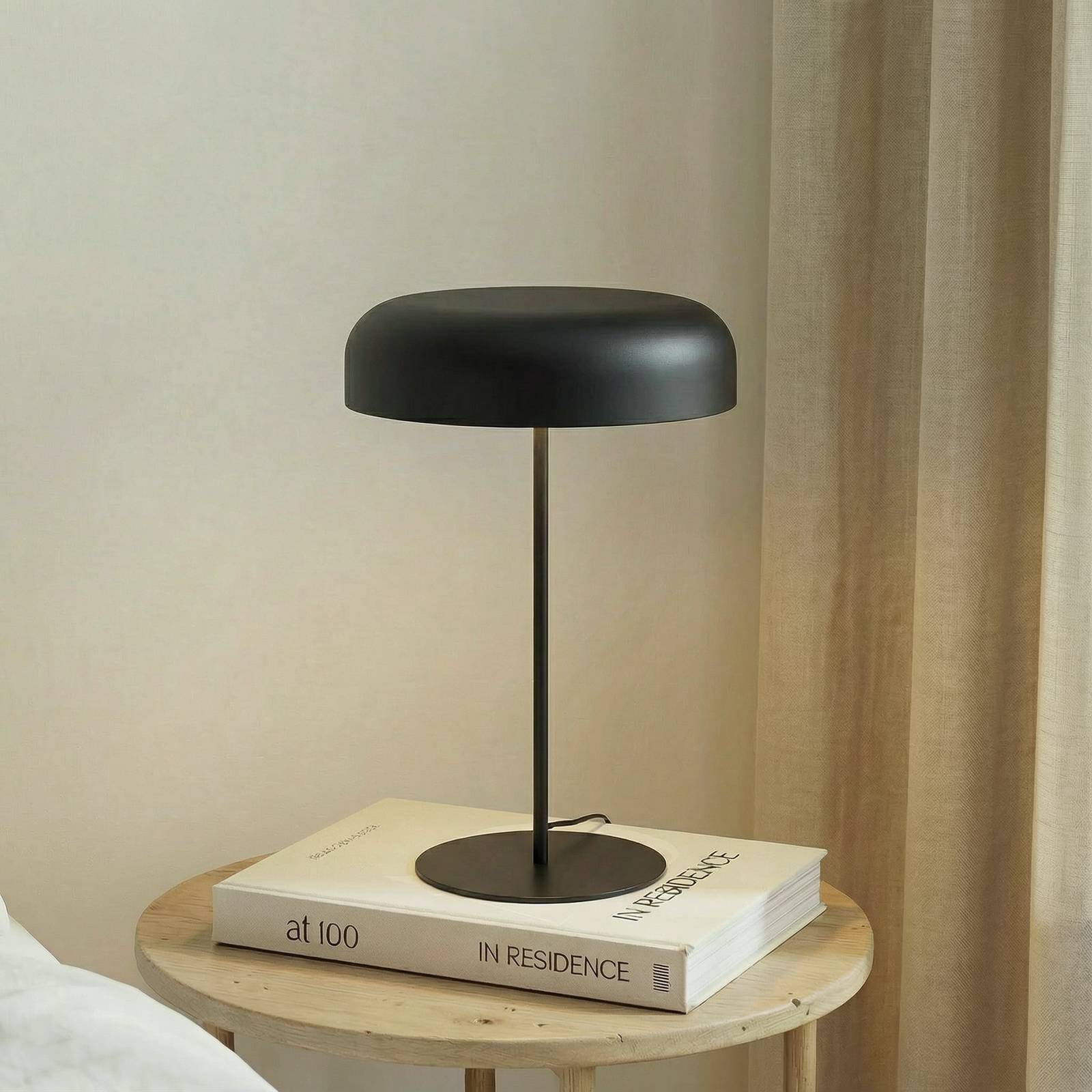 Tischlampe Edion Lindby, schwarz, für Wohn- / Esszimmer, Metall, Modern