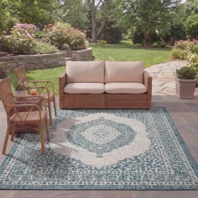 SAFAVIEH Courtyard Hedy Medallion Indoor/ Outdoor Waterproof Patio Backyard Rug