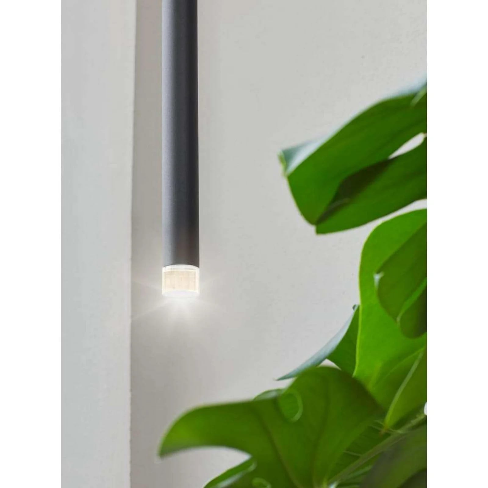Loom Design Valkyrie 72 Hanglamp Black - Aluminium - LED - Cilinder
