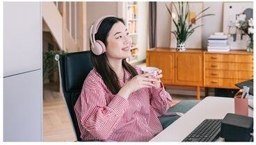 Logitech zone wireless 2 es for business teams version with receiver - rose