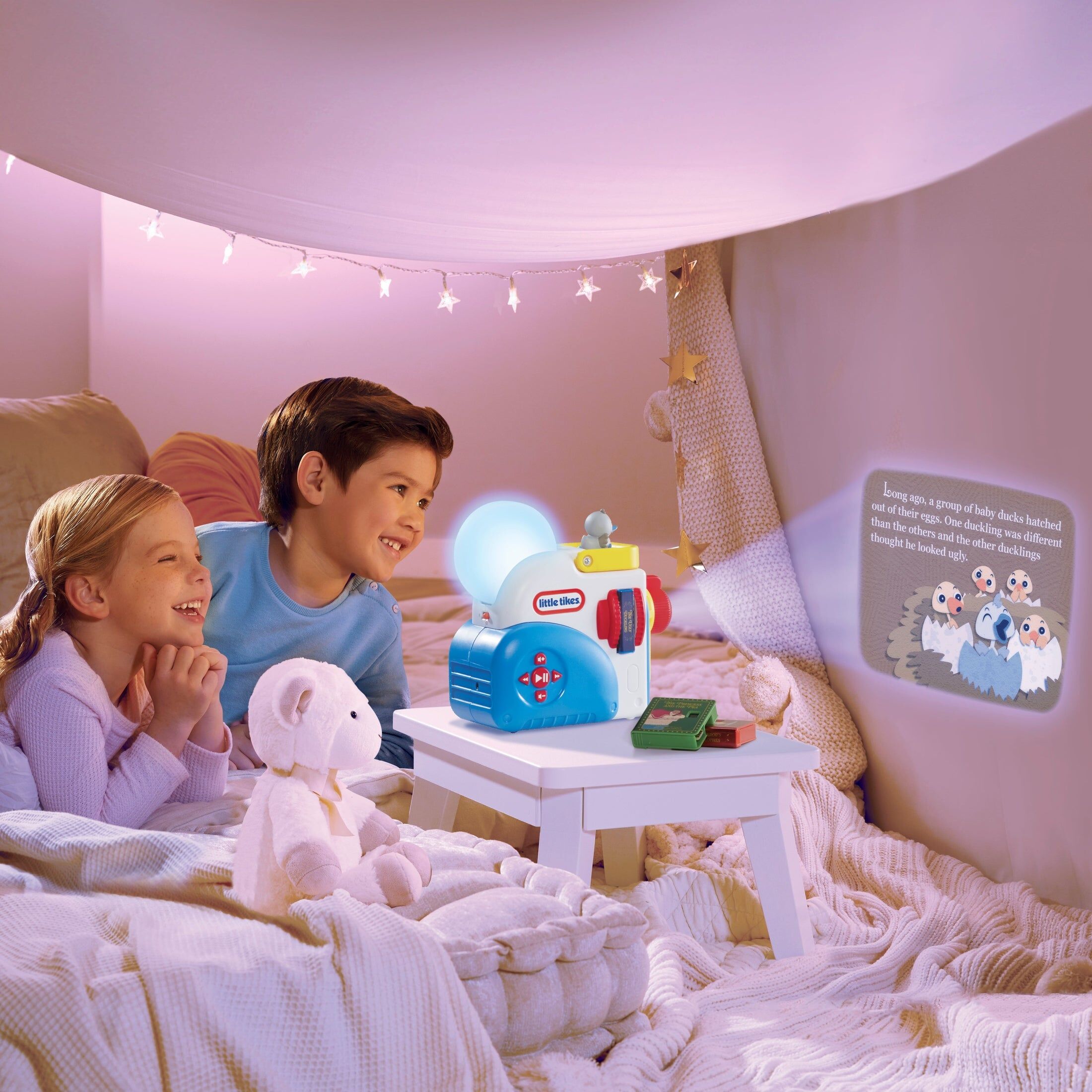 Little Tikes Story Dream Machine with Fairy Tale Collection - Colourful Storytelling Projector for Kids - Ages 3 and Up