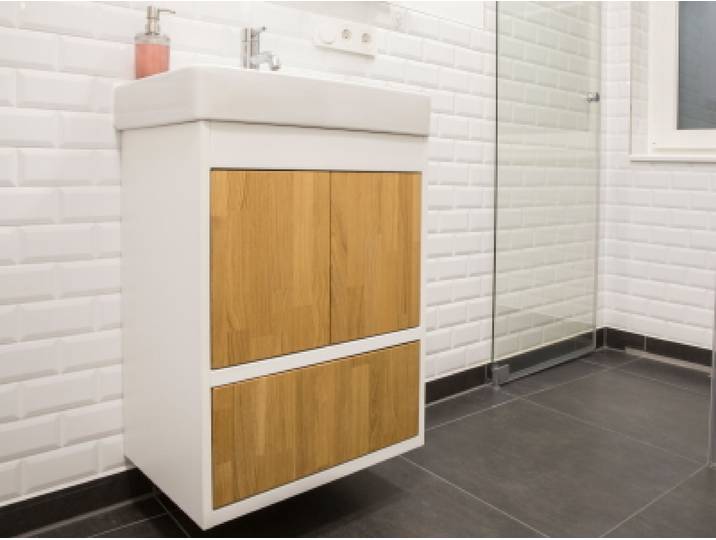 Modernes Hängesideboard nach Maß – kostenlose Holzmuster MDF Lackiert Signal­weiß RAL&nbsp;9003