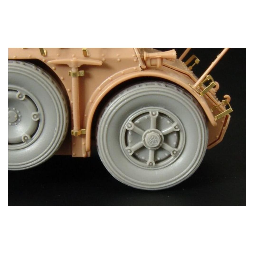 Hauler Autoblinda Ab41 Wheels (HLX48263)