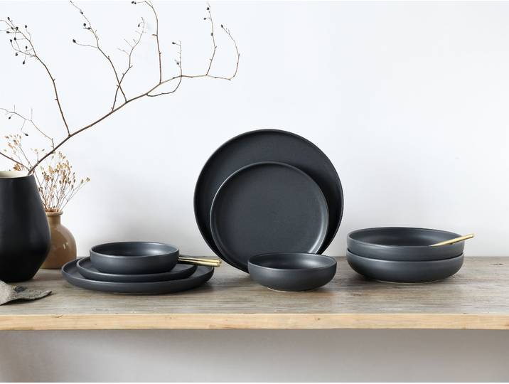 Tellerset Uno 8-teilig Schwarz/Schwarz