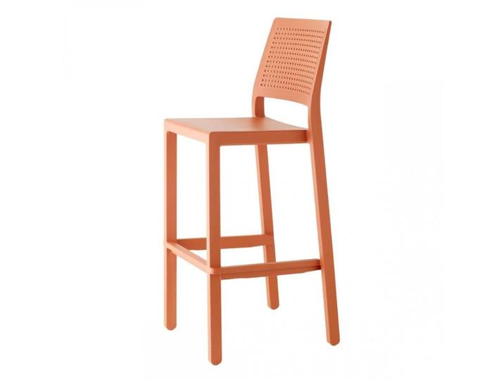 Tabouret design en plastique rouge