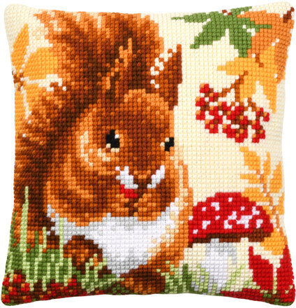 Kreuzstichkissen "Eichhörnchen Herbst"
