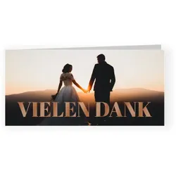 Dankeskarte Hochzeit: Großes Danke mit Fotos