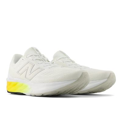 Laufschuh NEW BALANCE "520", Herren, Gr. 47,5, weiß (nb 103 weiß, silber metallic, satsuma orange), Synthetik, Textil, Schuhe Laufschuh