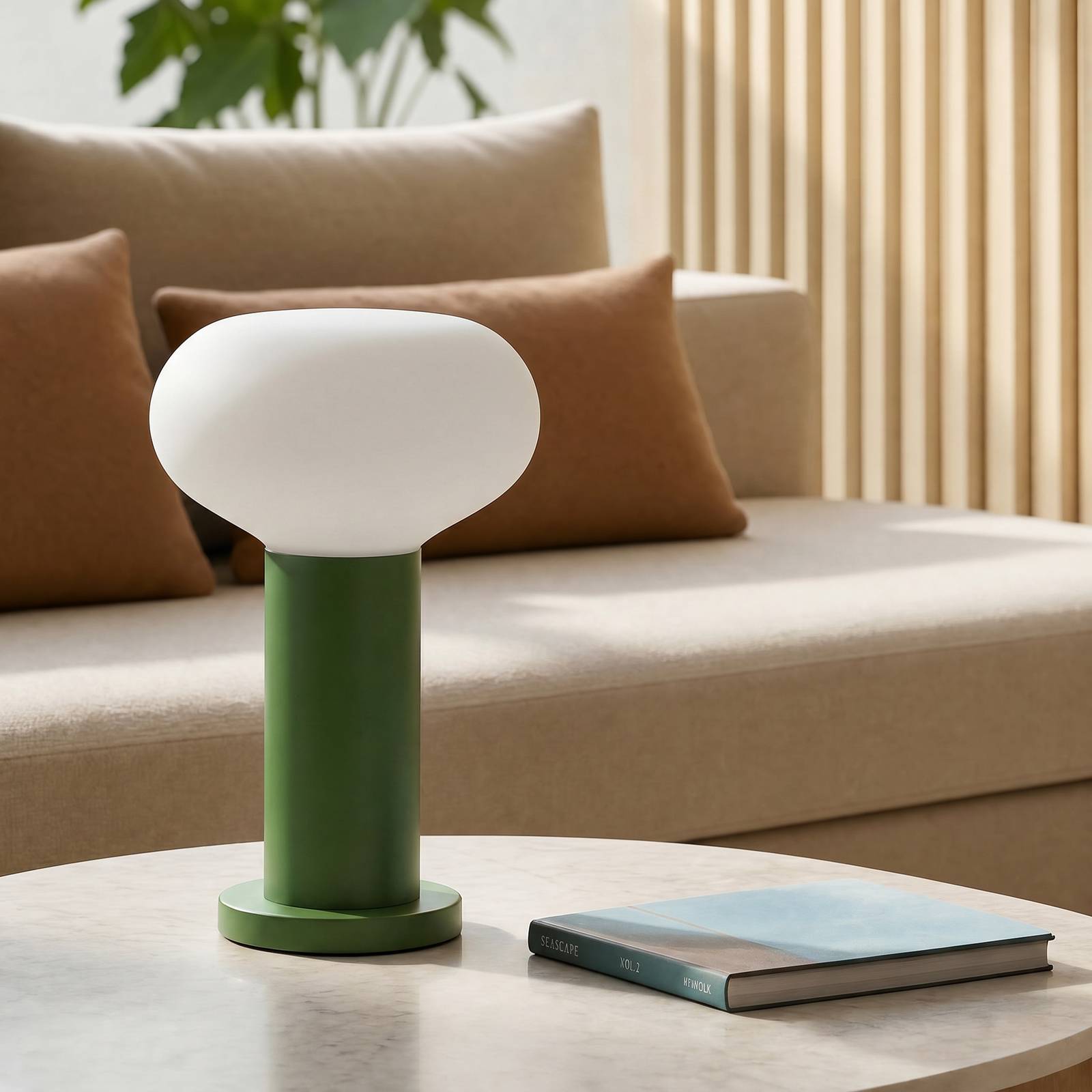 Design Tischlampe Flo ALDEX, grün, für Wohn- / Esszimmer, Metall, Design, Tischlampe