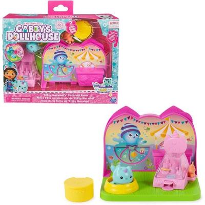 Gabby's Dollhouse Deluxe Room Spielset, Fest-Raum mit Kätzchen Narwal (engl. Kitty Narwhale), Möbelstücken und thematischem Zubehör