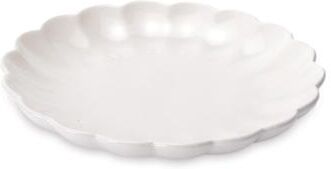 Melrose International White Scalloped Stoneware Dinner Plate (Set of 2)