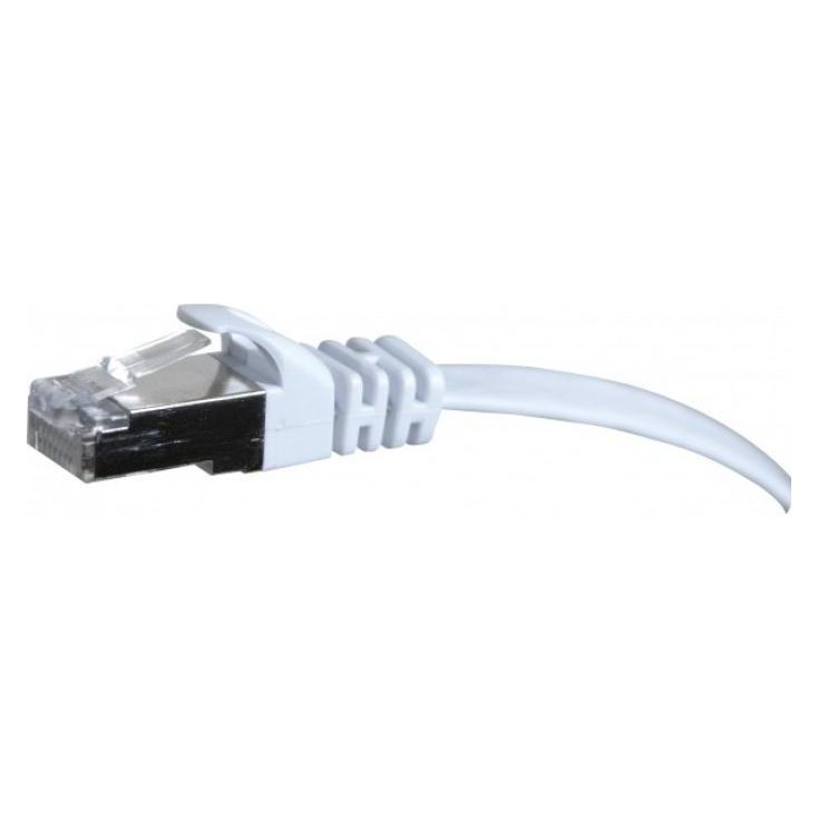 Exertis Connect Patchkabel, flach, U/FTP, CAT.6, weiß, 3,0 m Superflaches Patchkabel z.B. für die Installation unter (U/FTP, CAT6, 3 m) (845058)