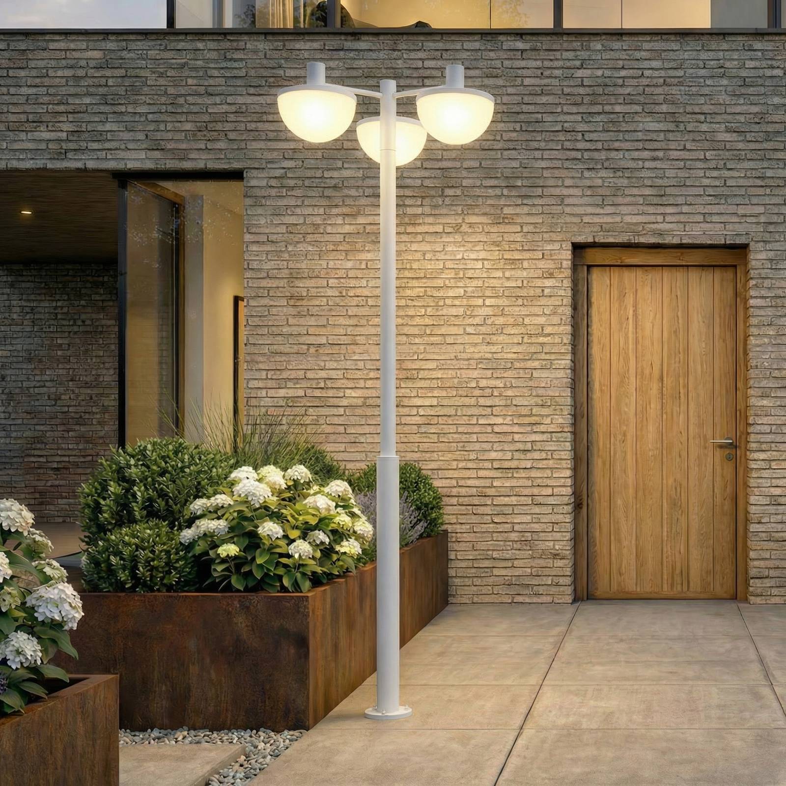 Lucande LED-Außenleuchte Toras, hellgrau 3-flg., CCT dimmbar Toras Lucande,, alu / grau / zink, Aluminium, Modern