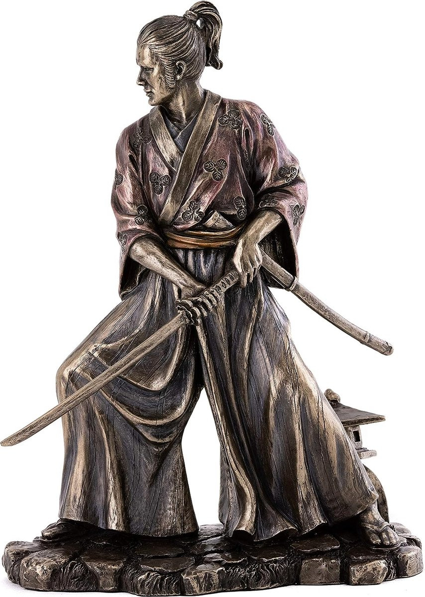 Veronese Design Japanse Samoerai gebronsd beeld H x B x D: 22 x 16 x 10 cm