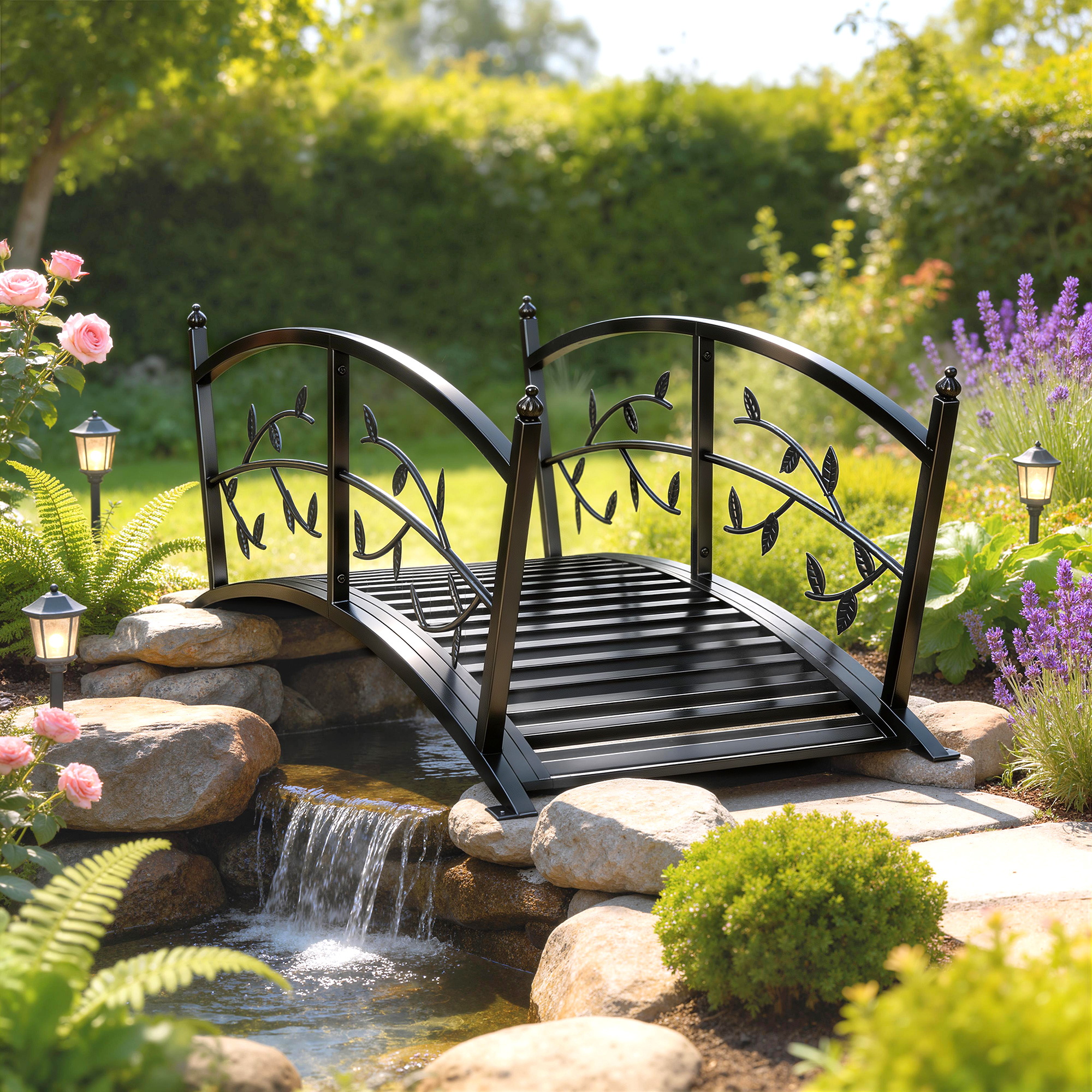 Outsunny Ponte da Giardino in Metallo 1,2 m, Ponte Decorativo per Stagni con Ringhiere di Sicurezza e Design a Foglie, Nero   Aosom Italy