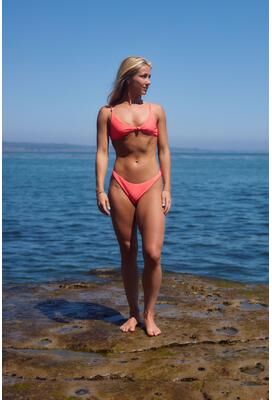 O'Neill s Saltwater Solids Rockley Medium Bikini Bottoms in Fiery Coral, Size XL, Elastane/Polyamide