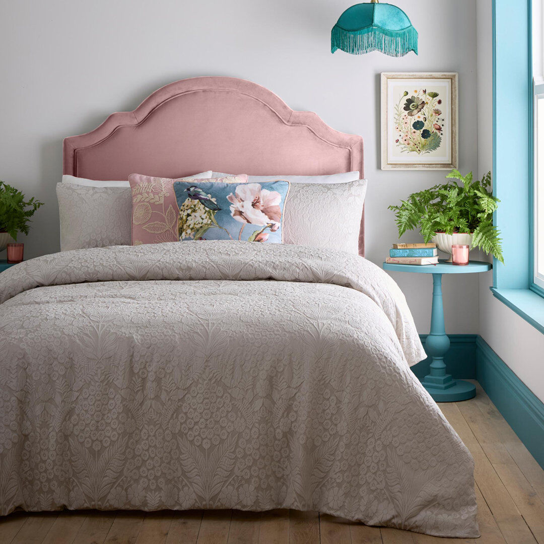 AppleTree Polyester Floral Duvet Cover Set with Pillowcases Included Stone King Duvet Cover + 2 Standard Pillowcases