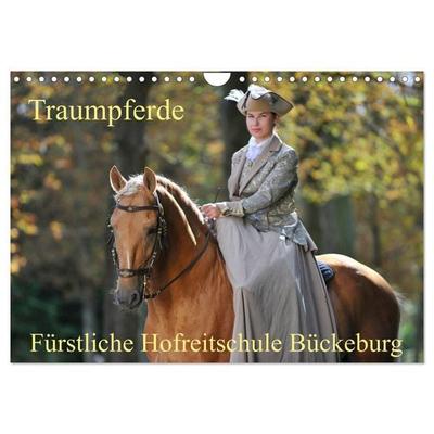 Traumpferde - Fürstliche Hofreitschule Bückeburg (Wandkalender 2027 DIN A4 quer), CALVENDO Monatskalender